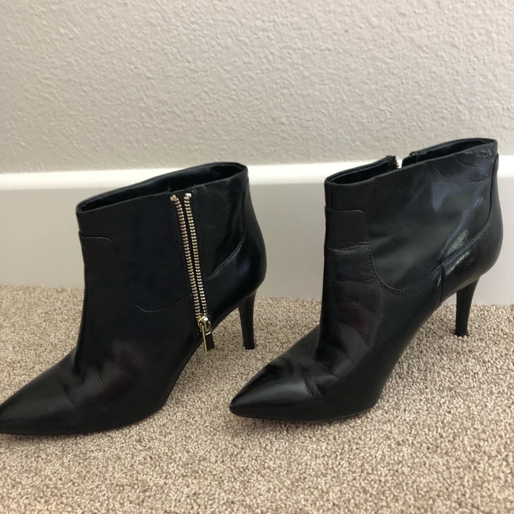 black heeled boots